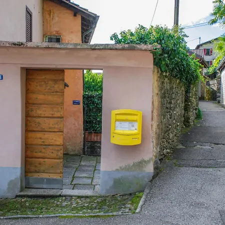 Casa Ghidotti - Dom wakacyjny Brissago